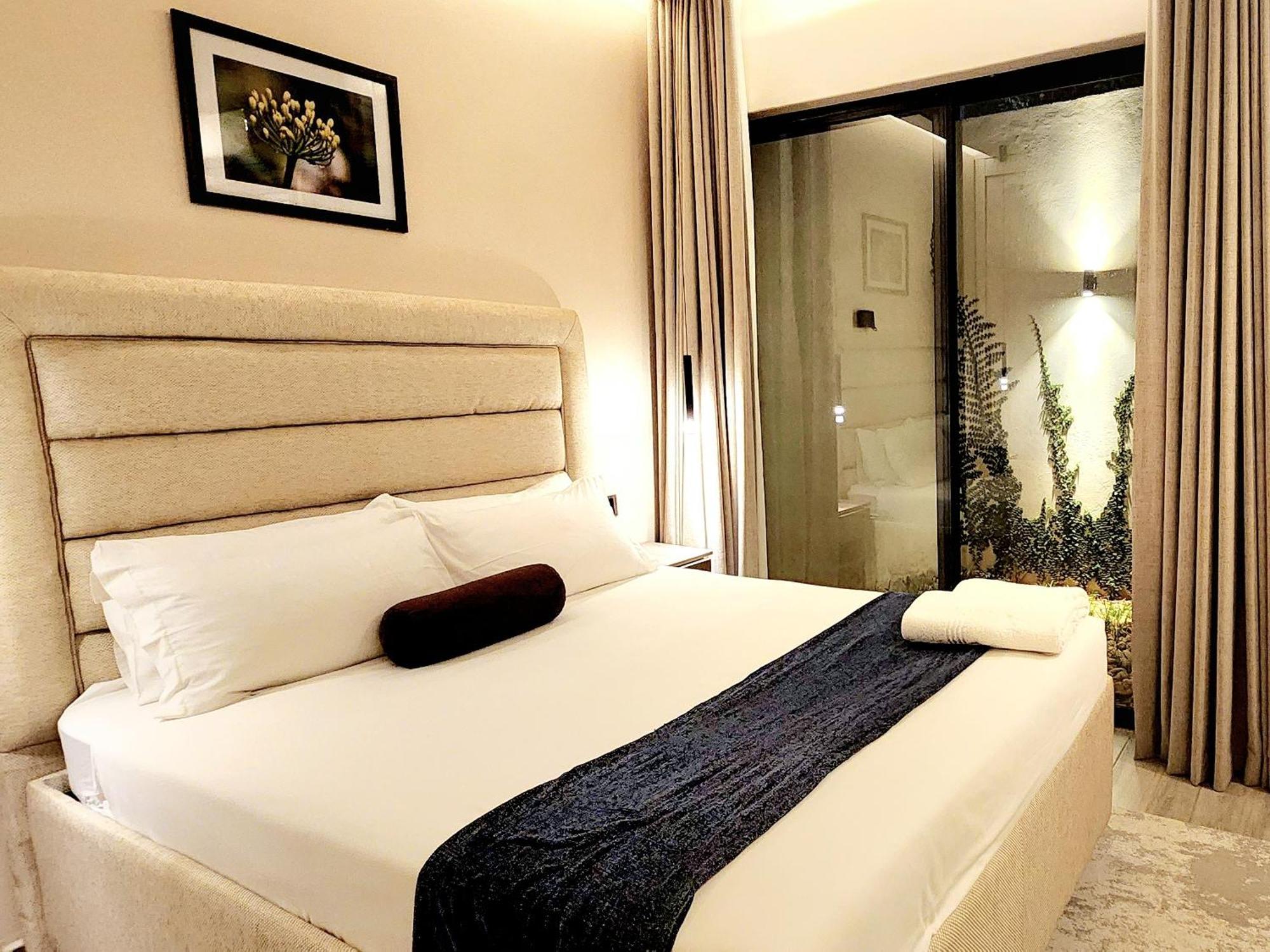 Instahomes By Tru - Garden Suites แบลนไทร์ ภายนอก รูปภาพ