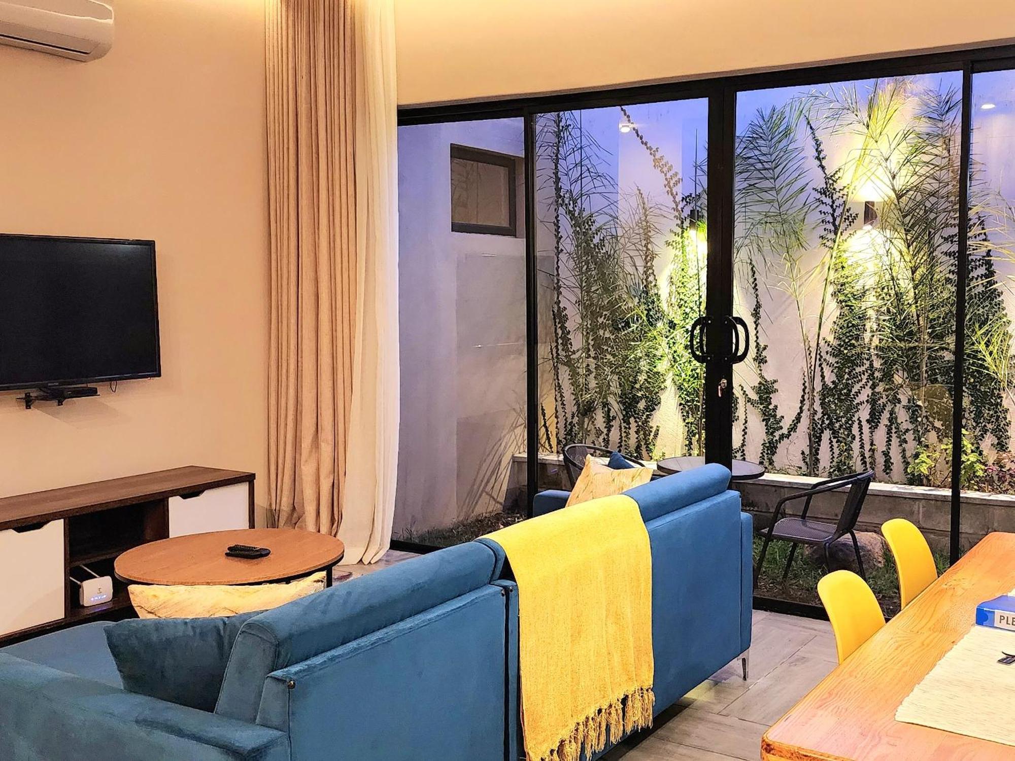 Instahomes By Tru - Garden Suites แบลนไทร์ ภายนอก รูปภาพ