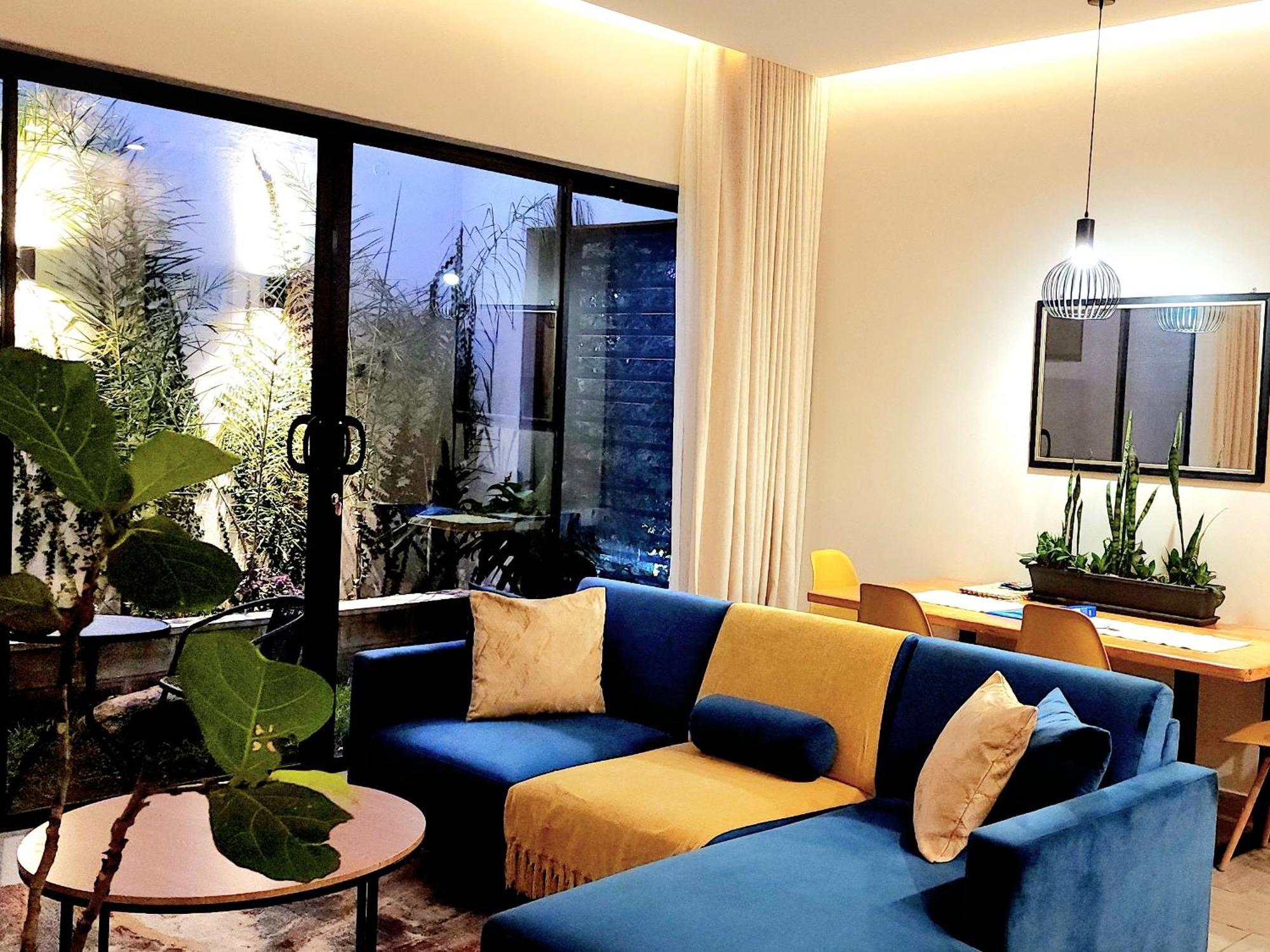 Instahomes By Tru - Garden Suites แบลนไทร์ ภายนอก รูปภาพ